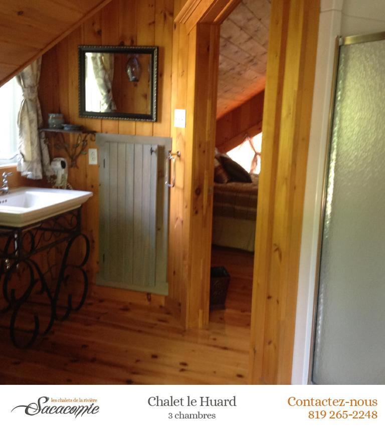 Chalets De La Riviere Sacacomie Villa Saint-Alexis-des-Monts Bagian luar foto