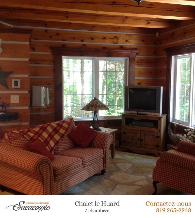 Chalets De La Riviere Sacacomie Villa Saint-Alexis-des-Monts Bagian luar foto
